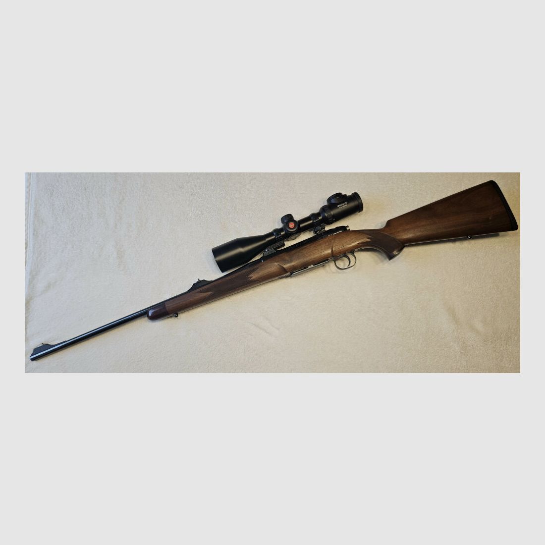 Heym SR21 avec Leica Magnus 2,4–16×56i