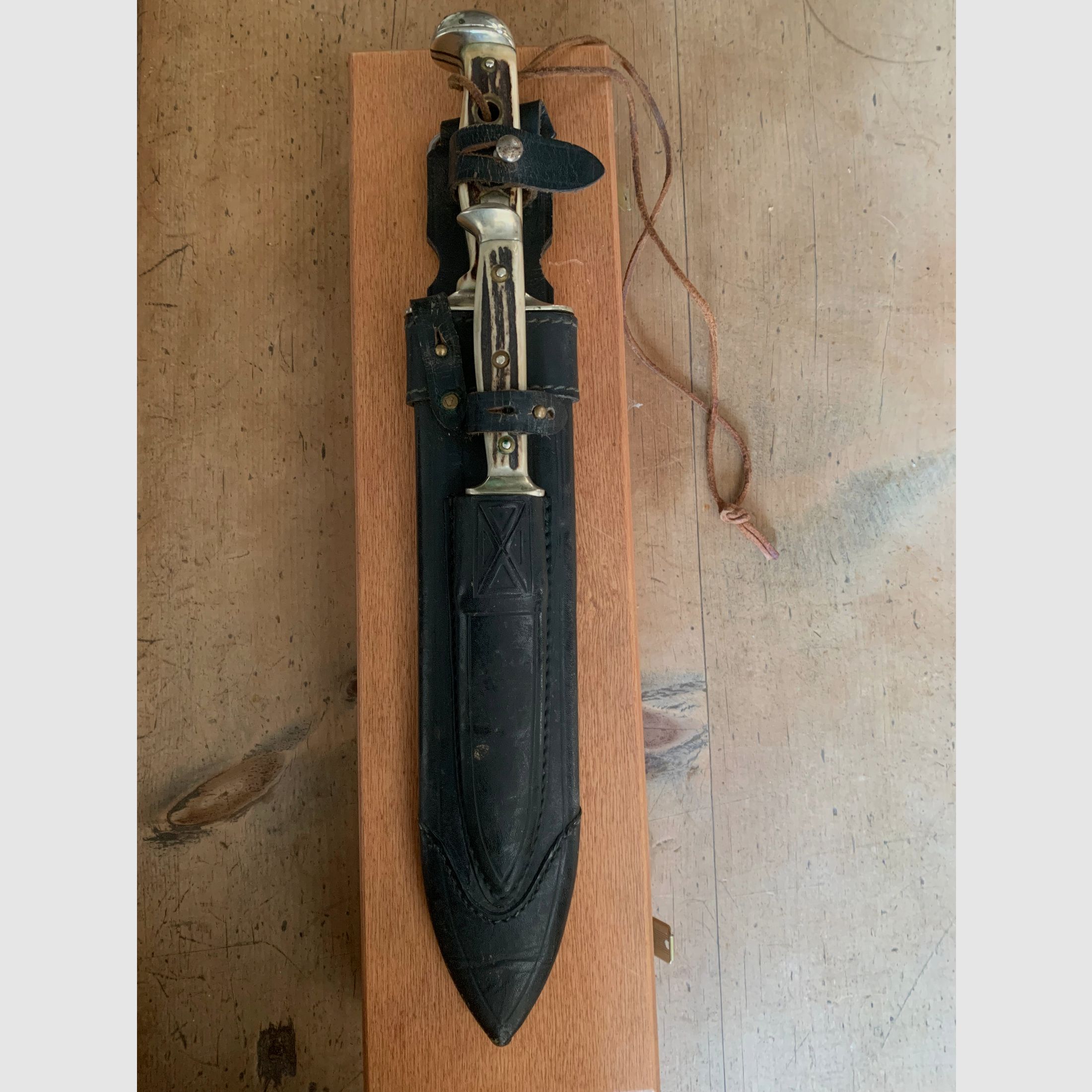 PUMA Waidbesteck von 1982