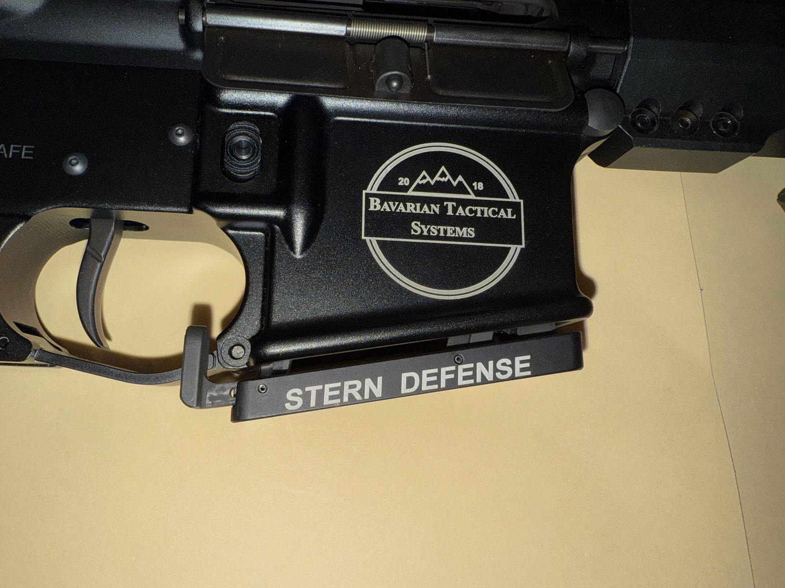 BAVARIAN TACTICAL  BTS-15 AR15 Halbautomat 9mm TOP