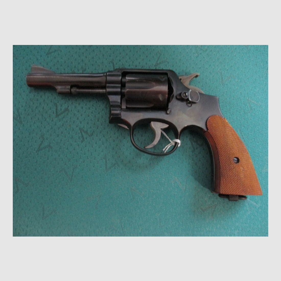 Revovler Victory Modell, Smith & Wesson GHD Stempel brit. Beschuss M1905 modifiziert, Bild 1 von 2