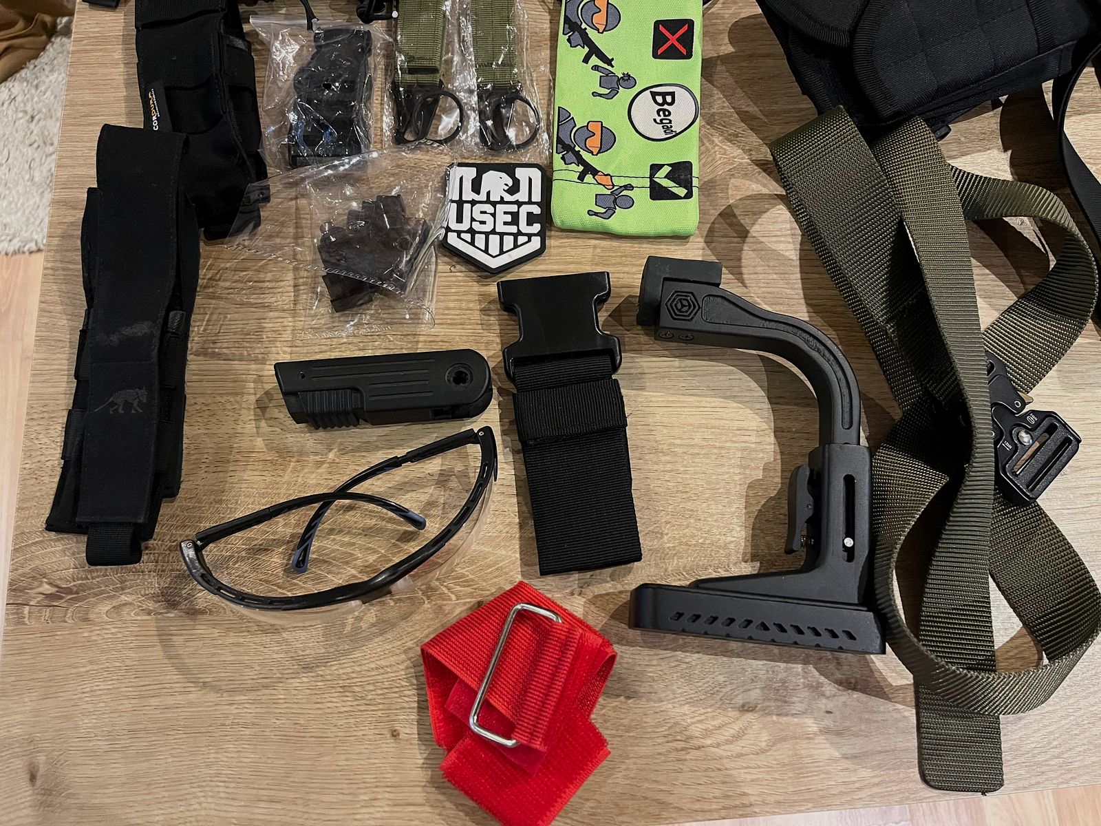 VFC MP7A1 GBBR con vari accessori