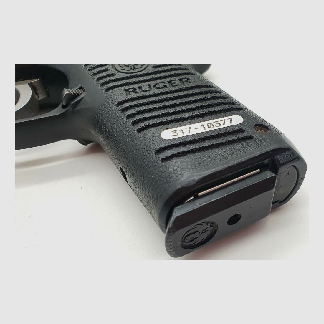 Ruger semi-automatic pistol Ruger P95