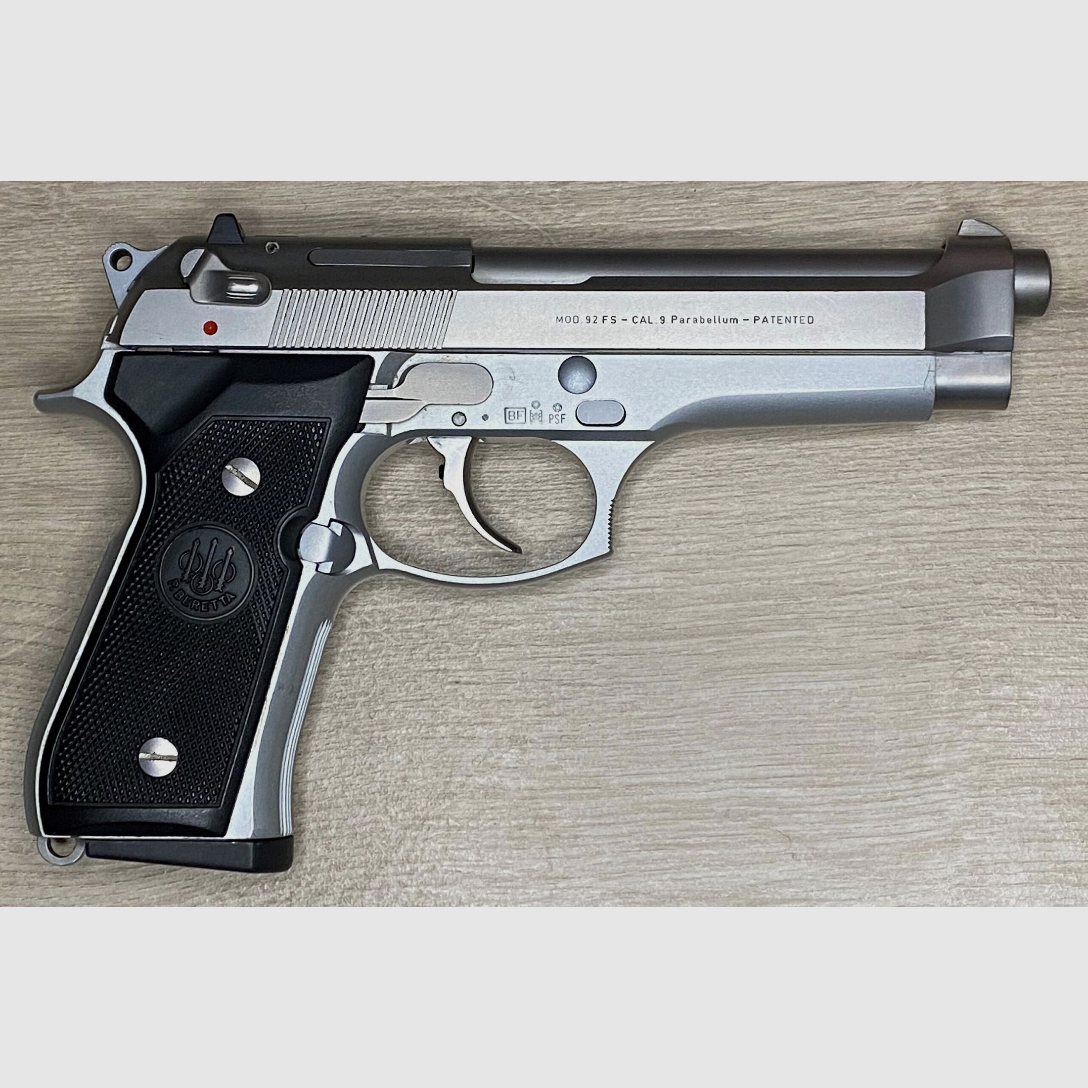 Beretta Modell FS 92 9mm Parabellum mit Sportabzug - gebraucht