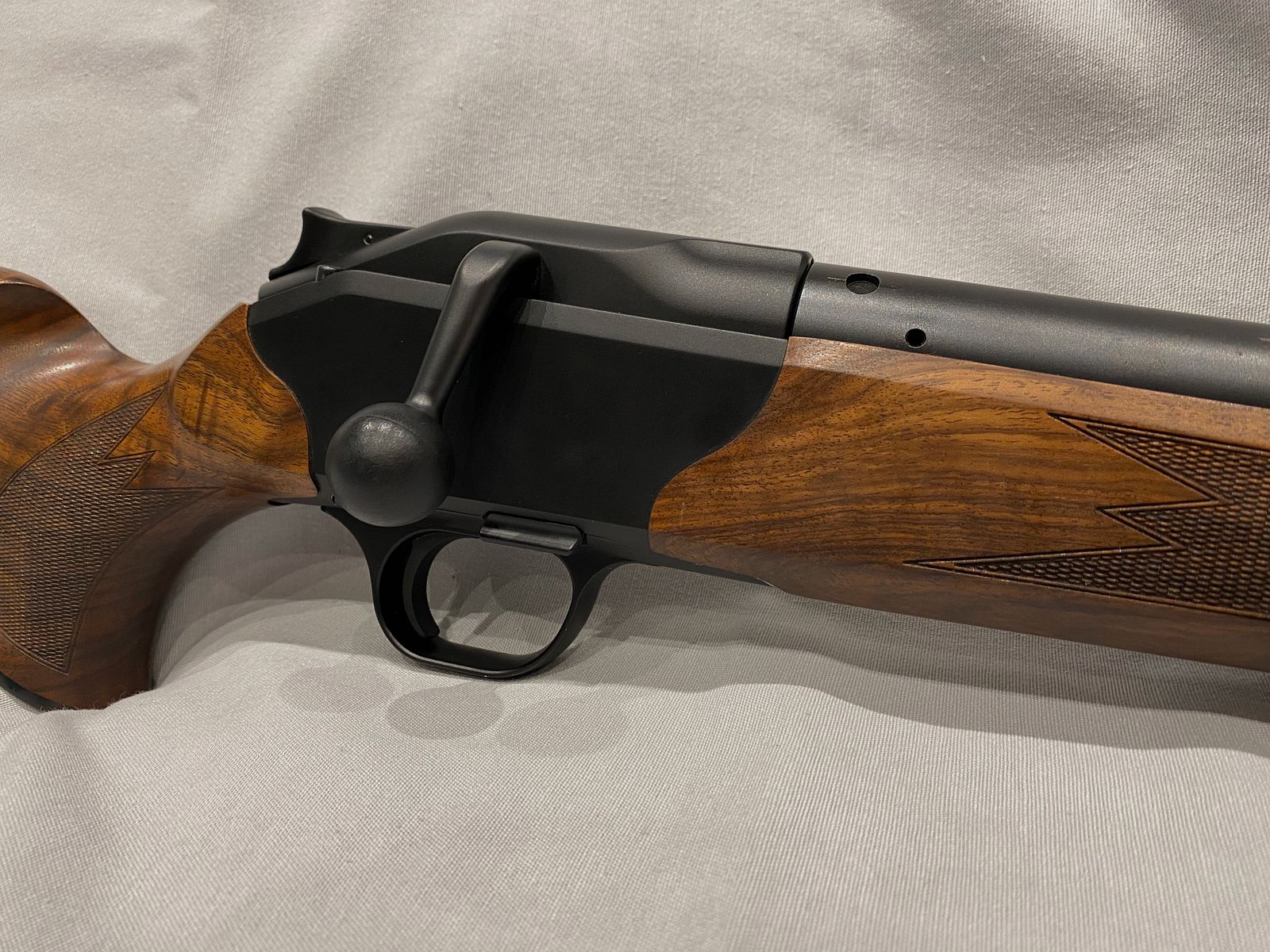 Blaser R8 Standard Holz mit Blaser Sattelmontage für Swarovski (Innenschiene)