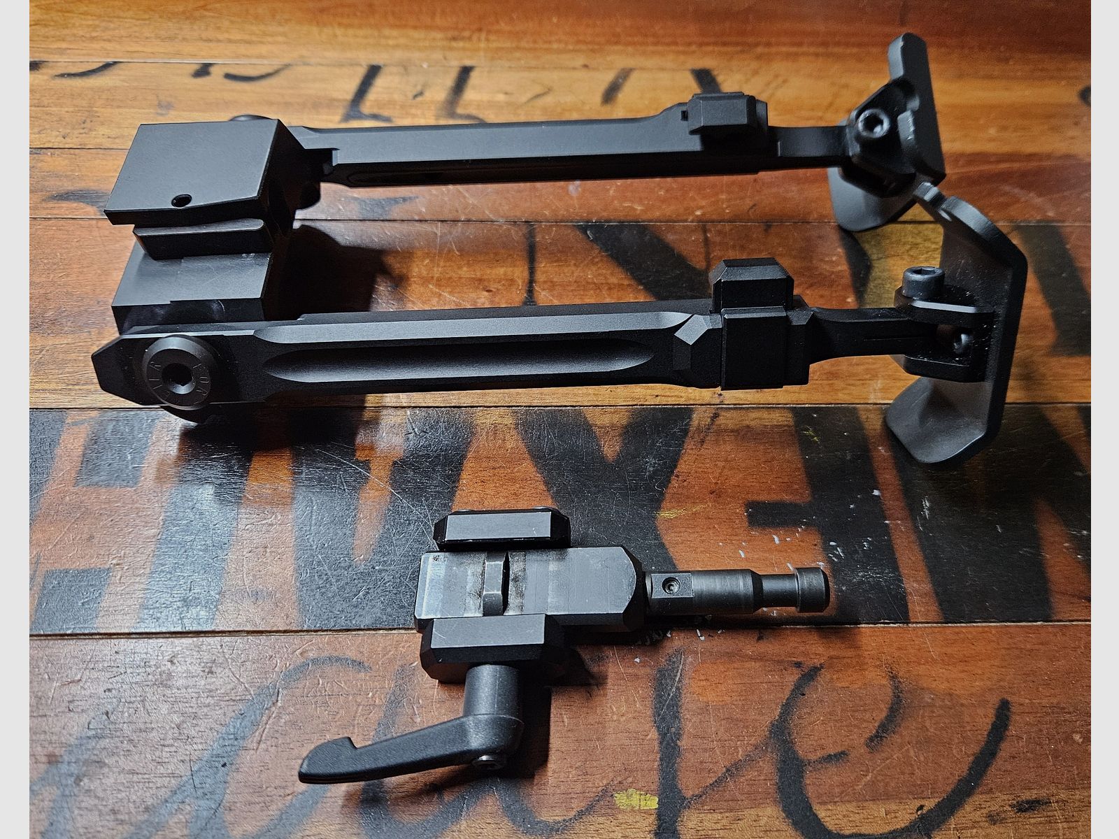 Fortmeier Zweibein H210 6H, 3 Positionen mit Picatinny-Adapter