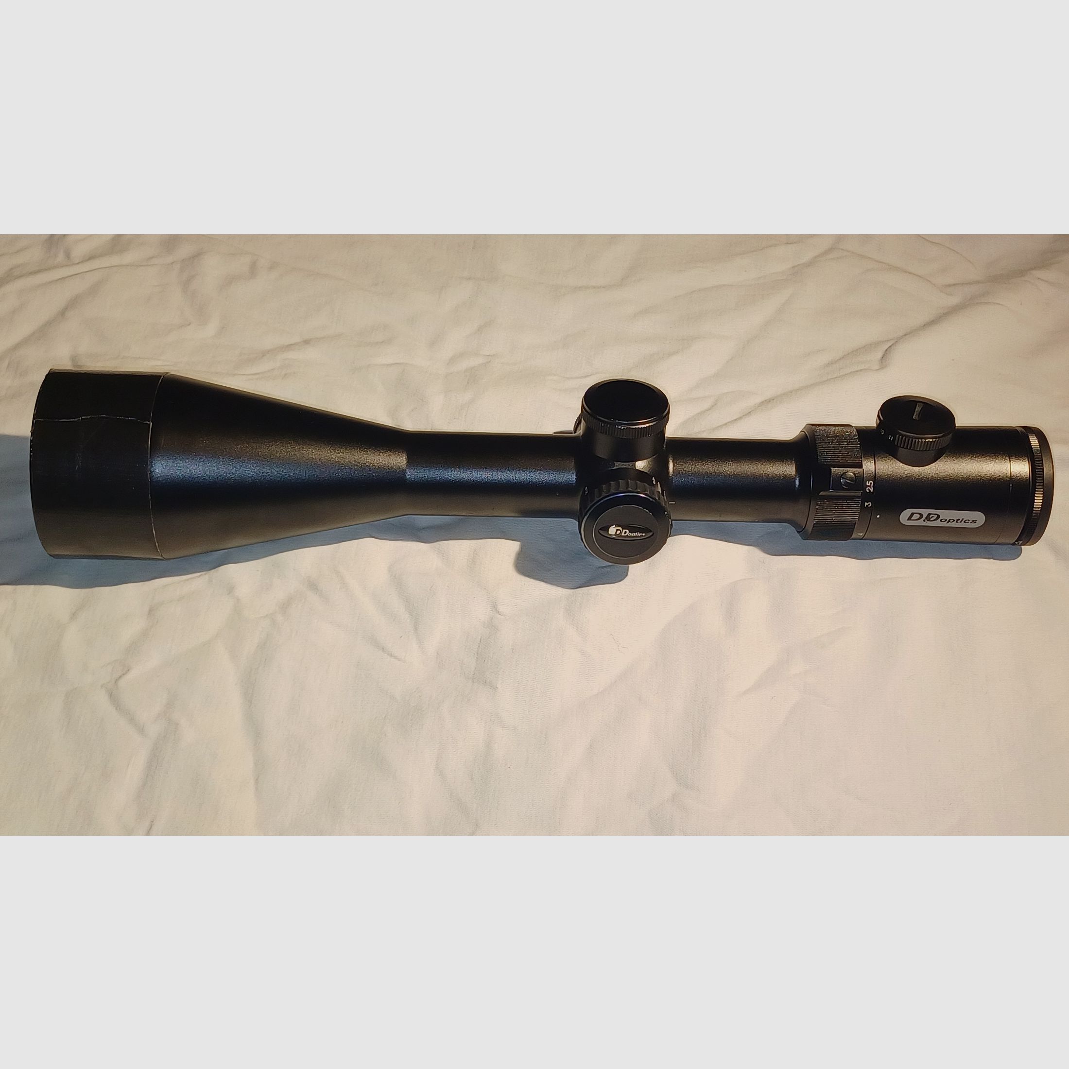 Zielfernrohr DDoptics 2,5-10x56 mit Leuchtpunkt