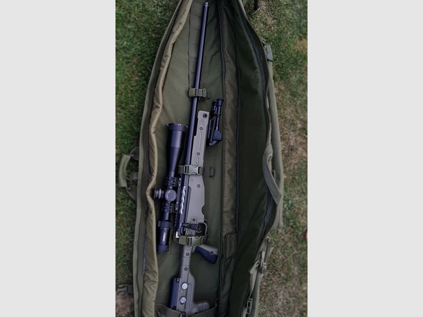 Accuracy International AT AICS Rem. 700 Long Action Chassis