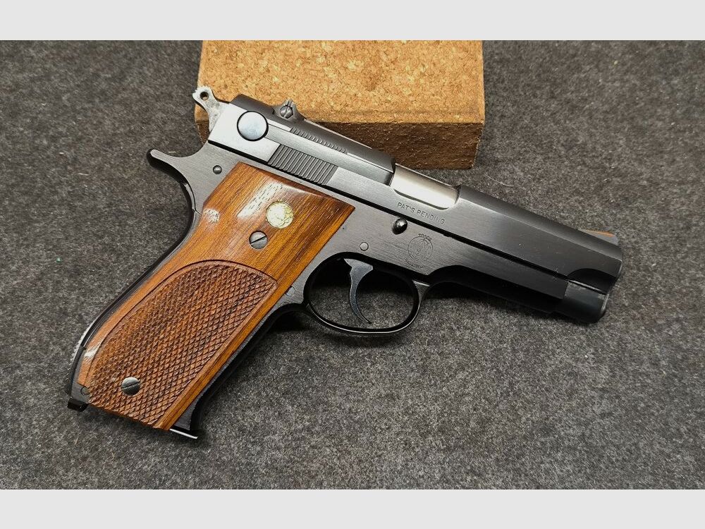 Smith & Wesson Mod. 39