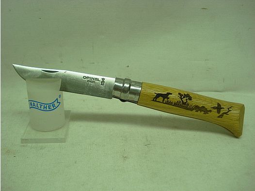 Knife No 08 - carved dog motif