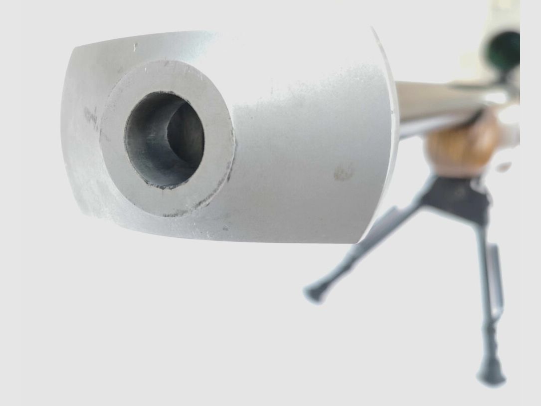 unknown 50BMG - single shot with laminated wood stock