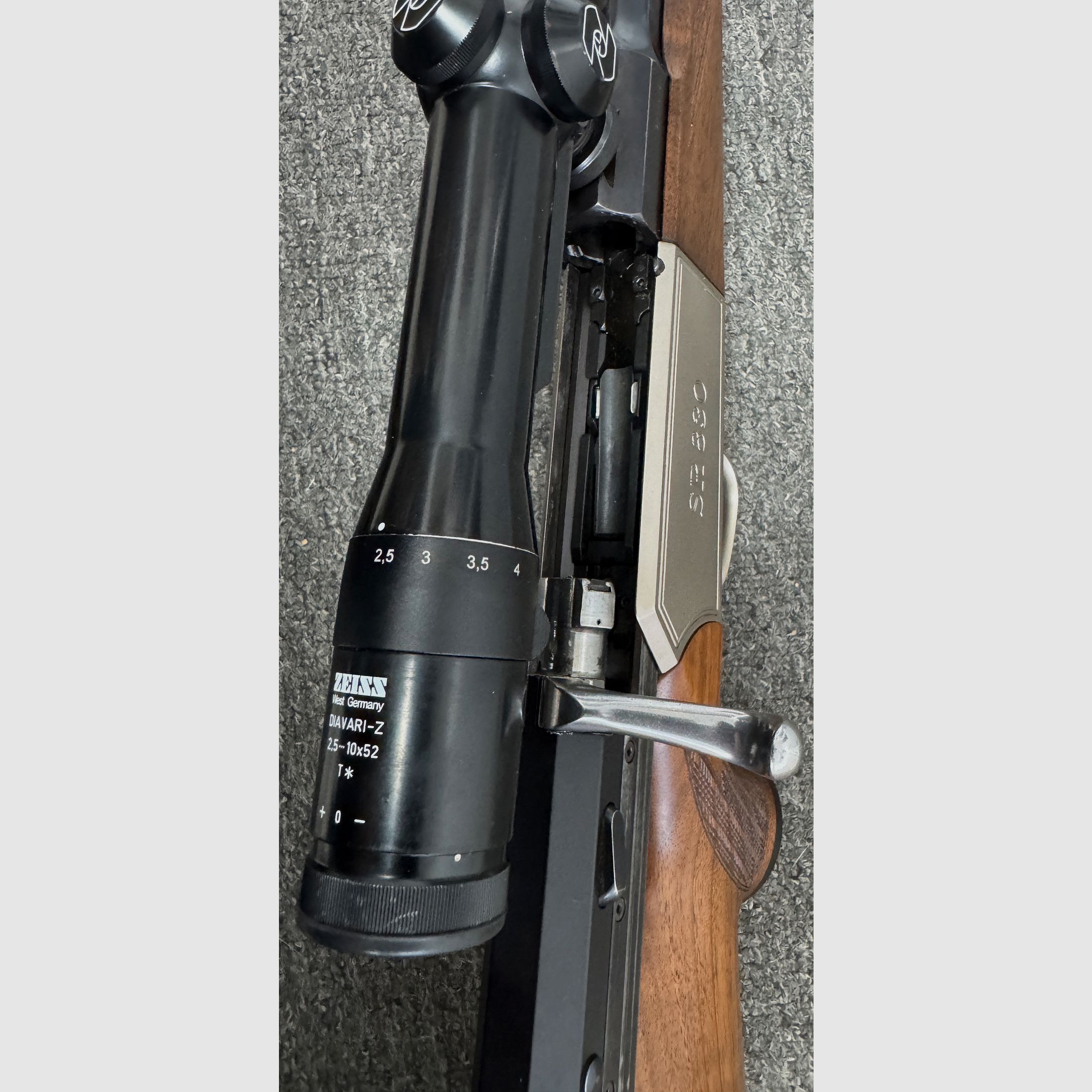 Blaser SR 830 .30-06 + M13x1 + LL 54cm + Zeiss Diavari-Z 2,5-10x52 - inkl. Krypton
