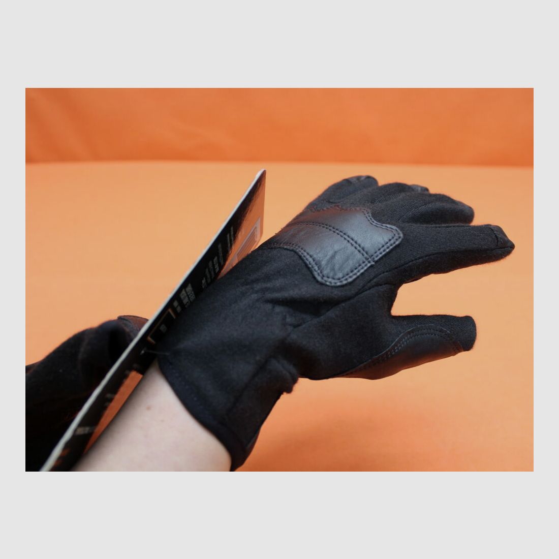 5.11 5.11 Guanto da volo migliorato Tac-NFO (59304) 019 Nero/ Guanto tattico in NOMEX e pelle Taglia M, immagine 4 di 5