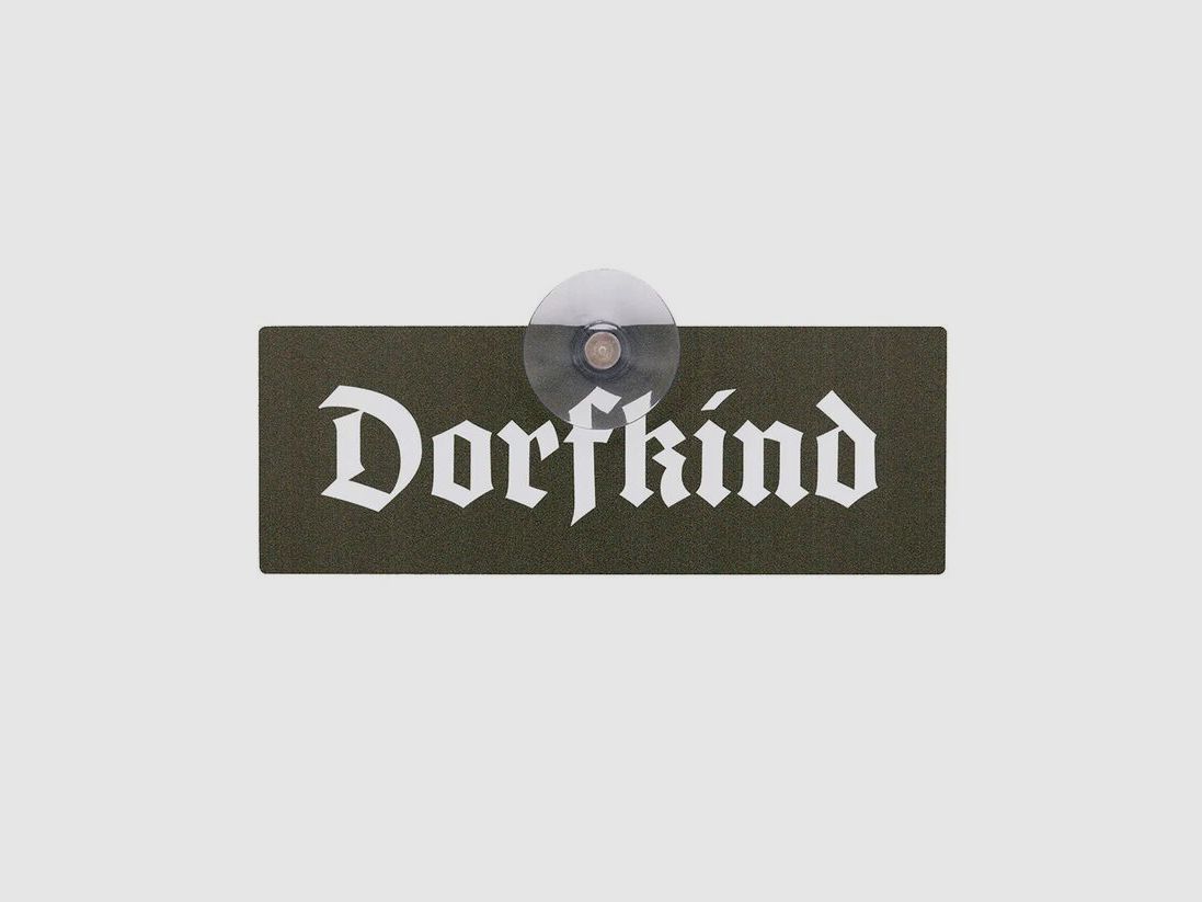 Wild Hilde car sign with suction cup - "Village Kid