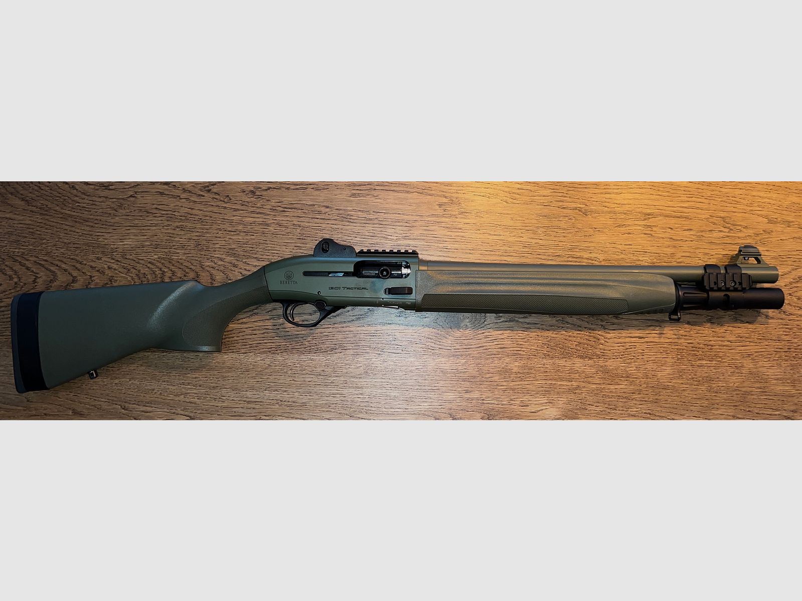 Beretta 1301 Tactical OD Green z akcesoriami od Toni System