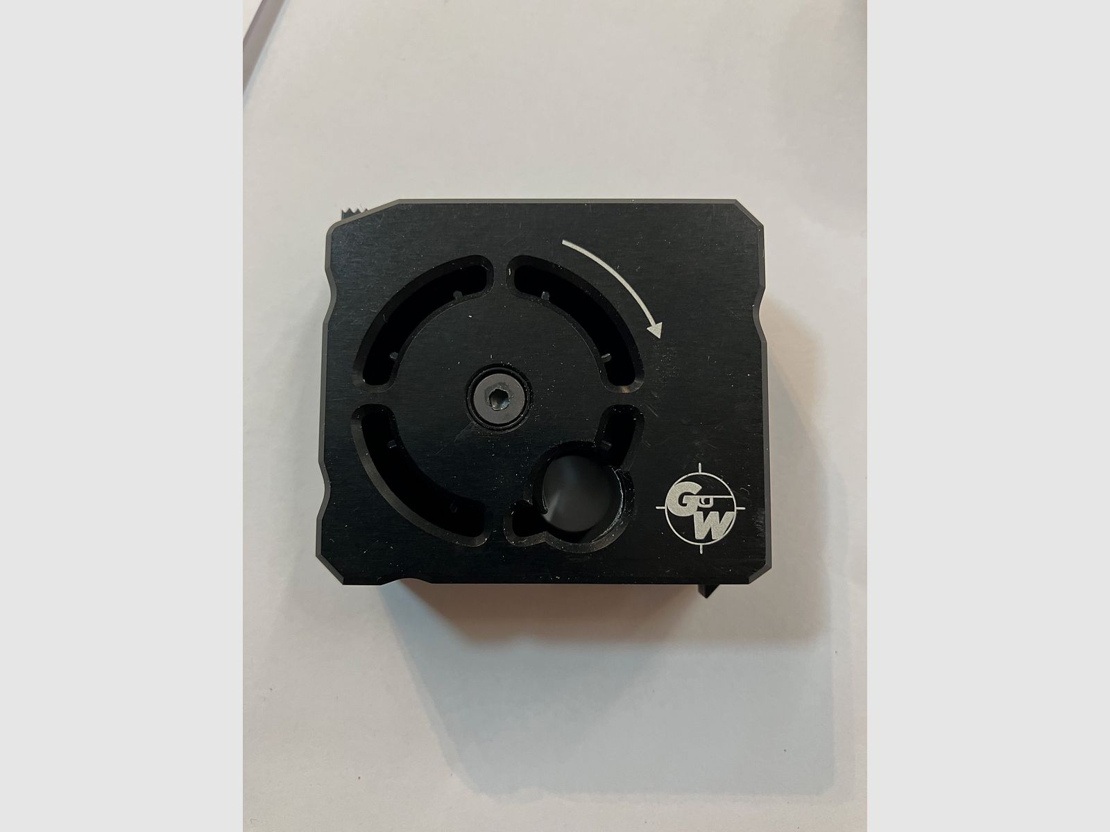 HP Max MK2 mit Schalldämpfer, Sig Romeo5 Rotpunktvisier und Zubehör