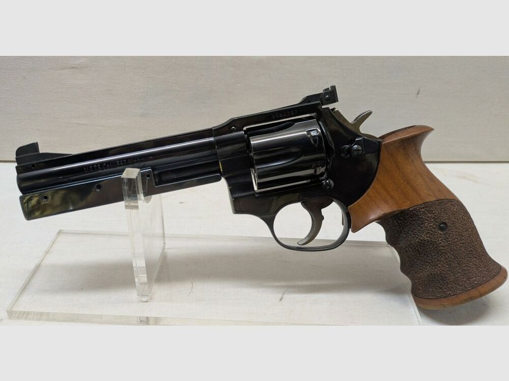 Manurhin MR 73