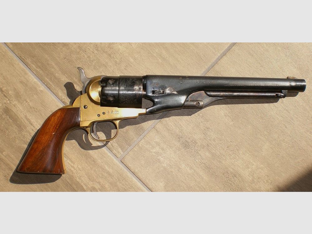 F.LLI Pietta Perpkussionsrevolver Hege Uberti Model 1860 Army, Made in Italy, Cal. 44 & Zubehör