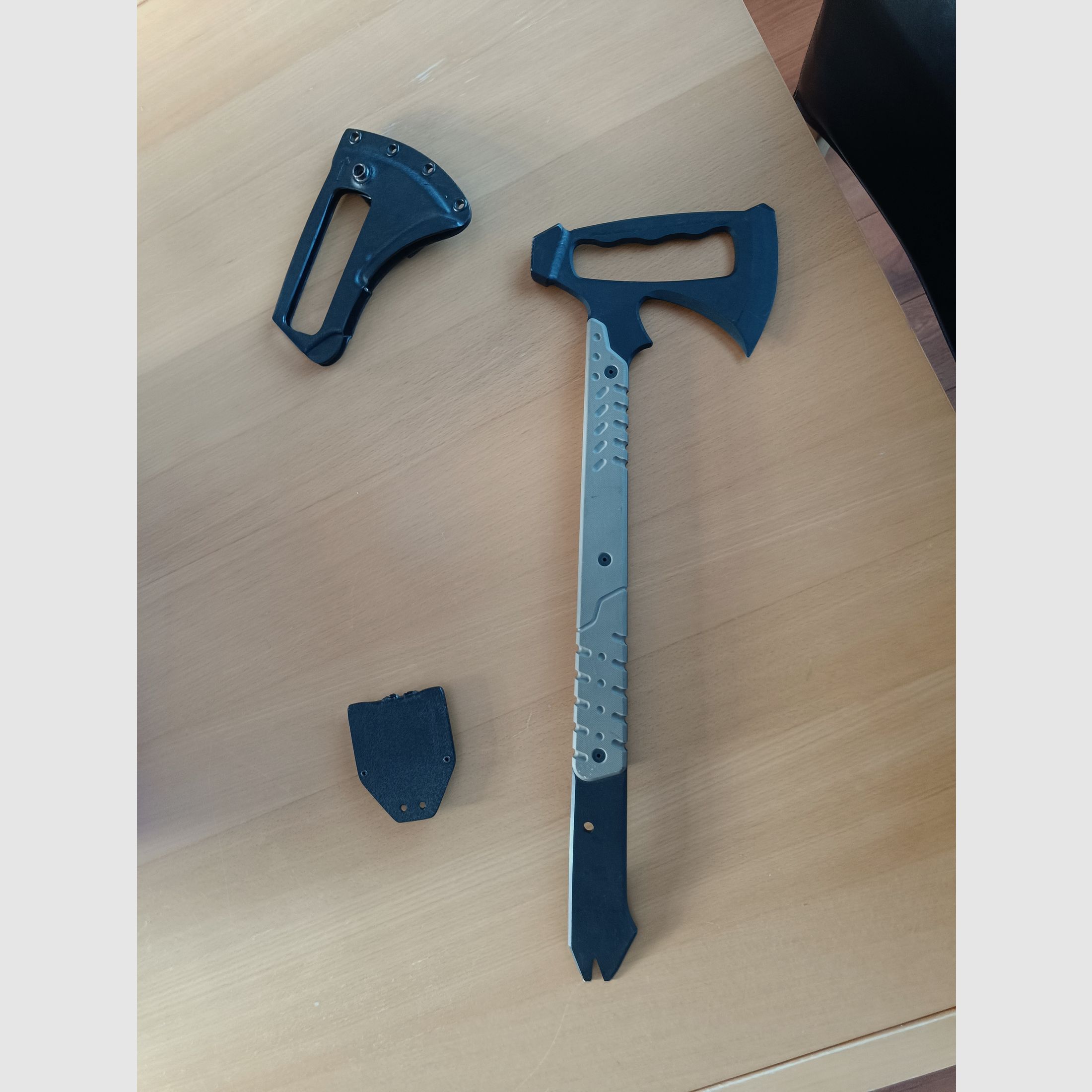 Gerber Downrange Tomahawk
