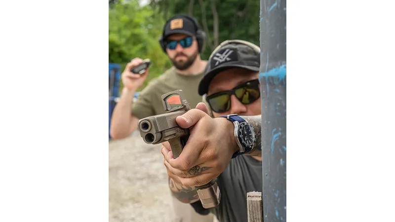 VORTEX Holographic Sight Defender XL 5 MOA TAN, image 2 of 8