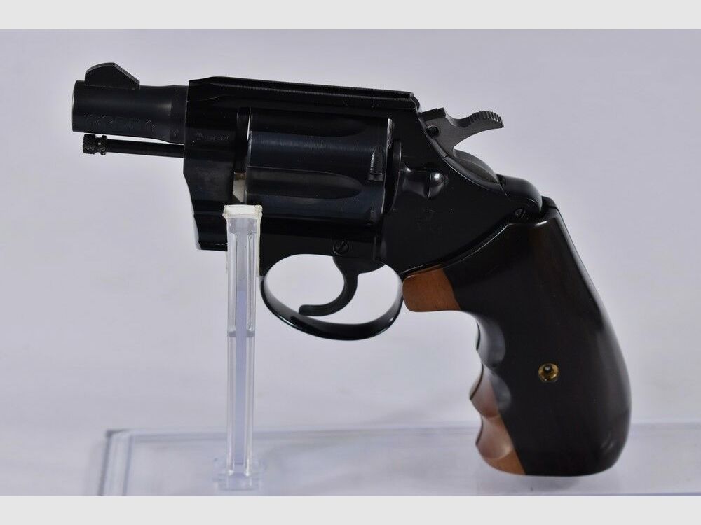 Colt	 Cobra