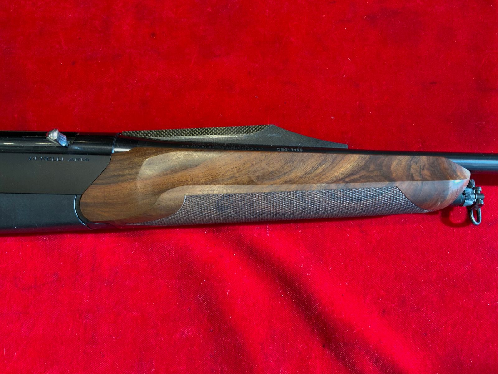 Carabine semi-automatique Benelli, image 3 sur 4