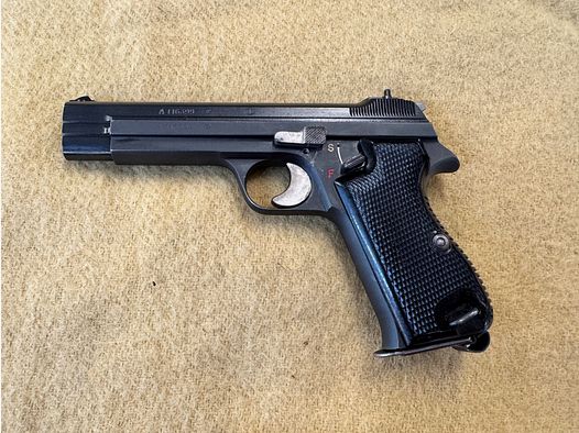 SIG P210 Schweizer Armee Pistole 9mm