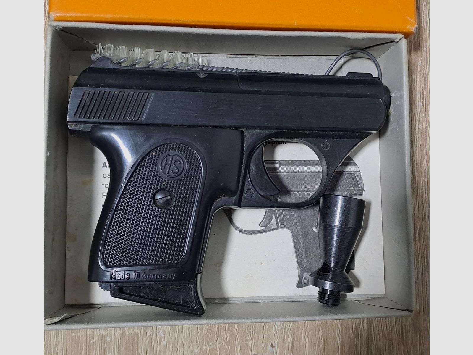 HS Mod.5 in caliber 8 mm blank/ PTB 100/2 with packaging!