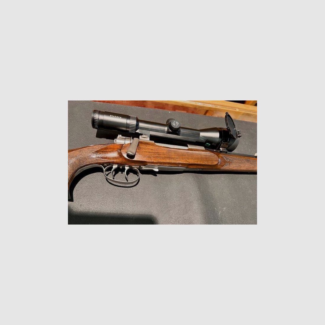 Commission Rep.B. 98 Stutzen Hubertus