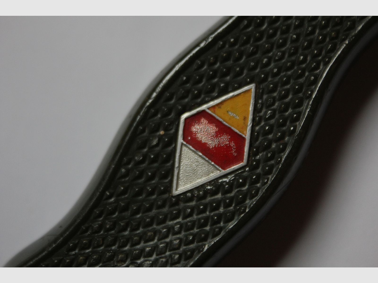 Couteau de randonnée original de Hubertus Solingen de la guerre froide, modèle de couteau de combat de la Bundeswehr et visuellement inspiré du couteau de randonnée HJ