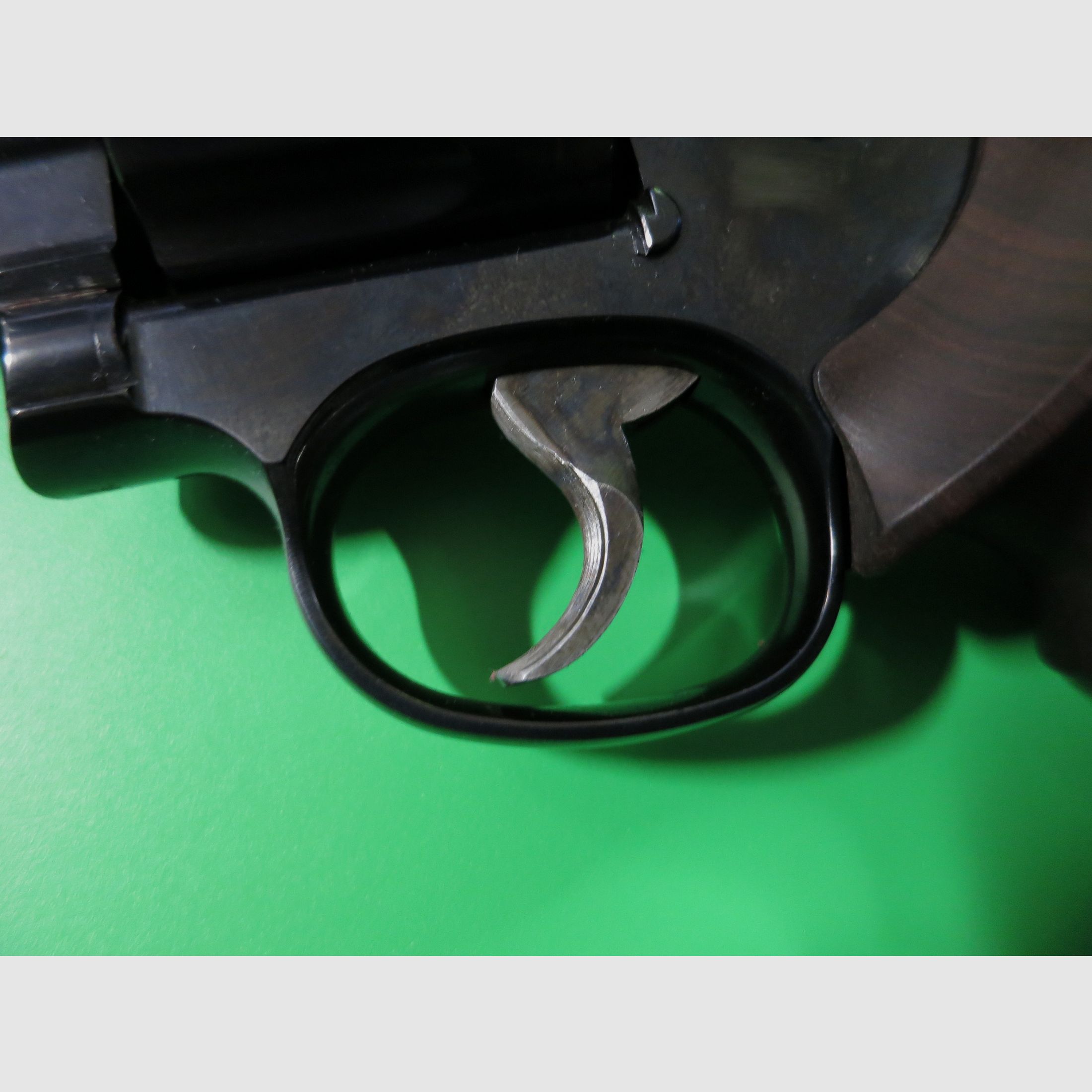 Revolver SMITH & WESSON Modell 586-4, Target Champion 6", Kal. 38/357 Mag, Royal Blue   #97