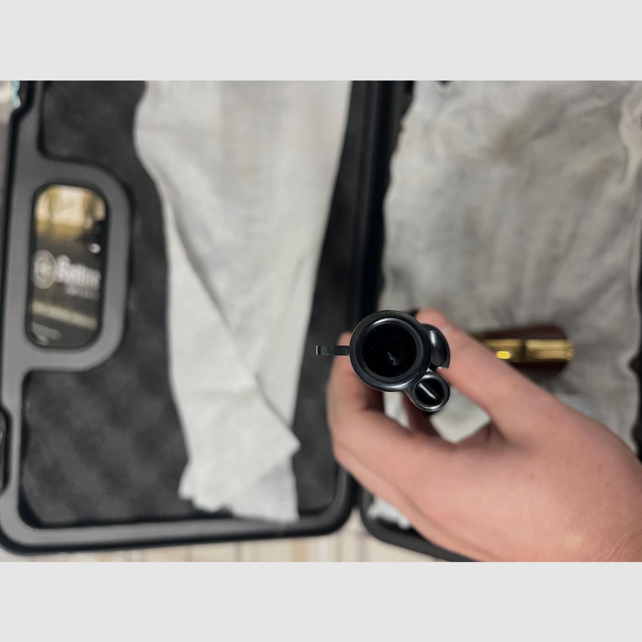 Revólver de detonación de 9 mm