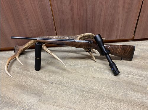 Mauser M12 Expert, con Zeiss Conquest V6 2-12x50 M, con riel