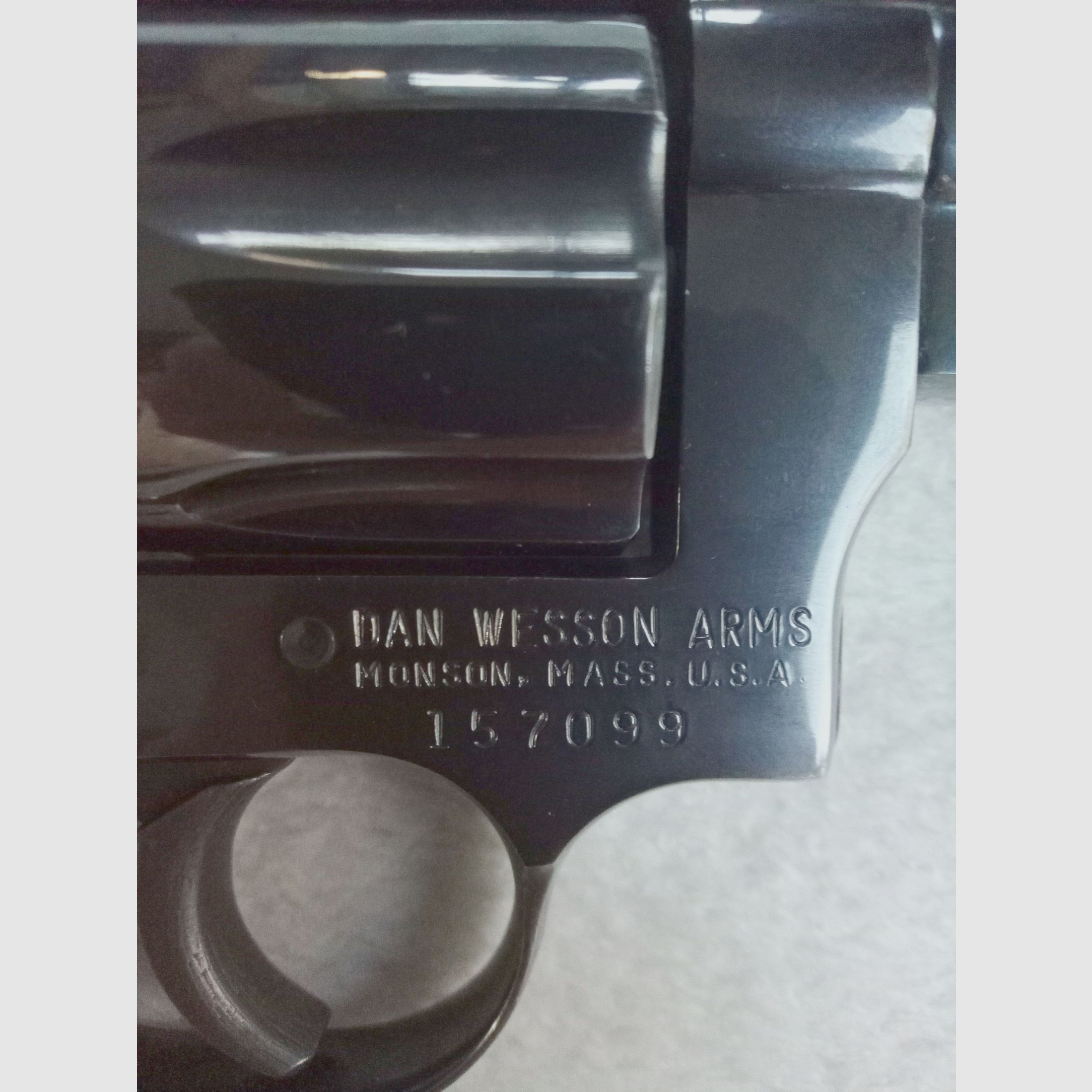 Dan Wesson Revolver .357 Magnum, verzamelobject Double-Action