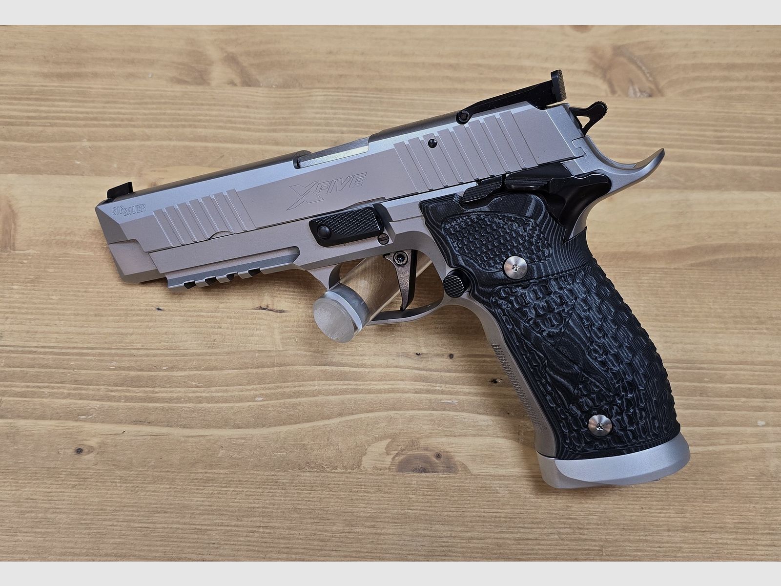 Sig Sauer P226 X-Five 9mm Luger