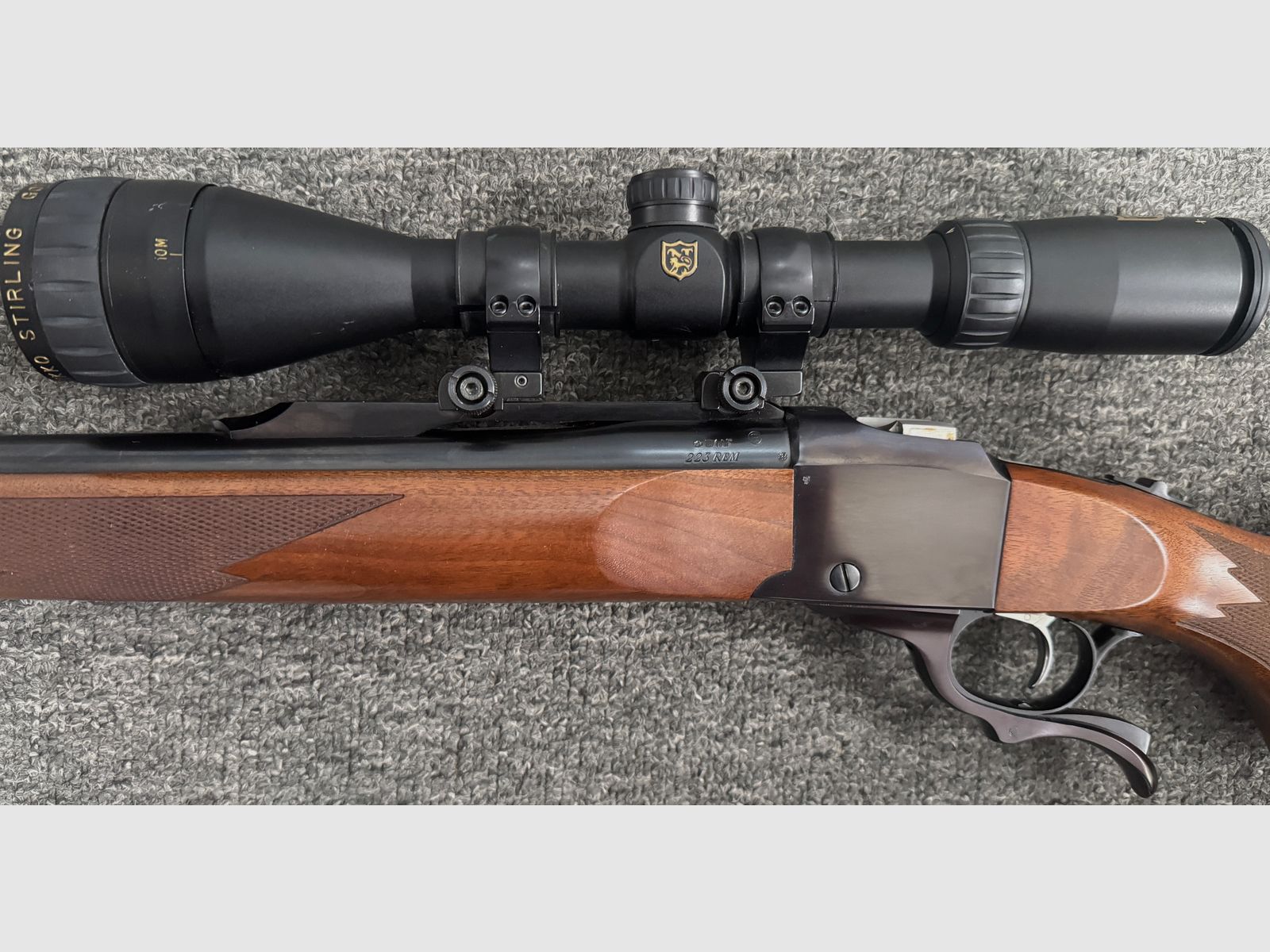 Ruger Blockbüchse No.1 jednostrzałowa karabinek .223 z 4-12x42AO