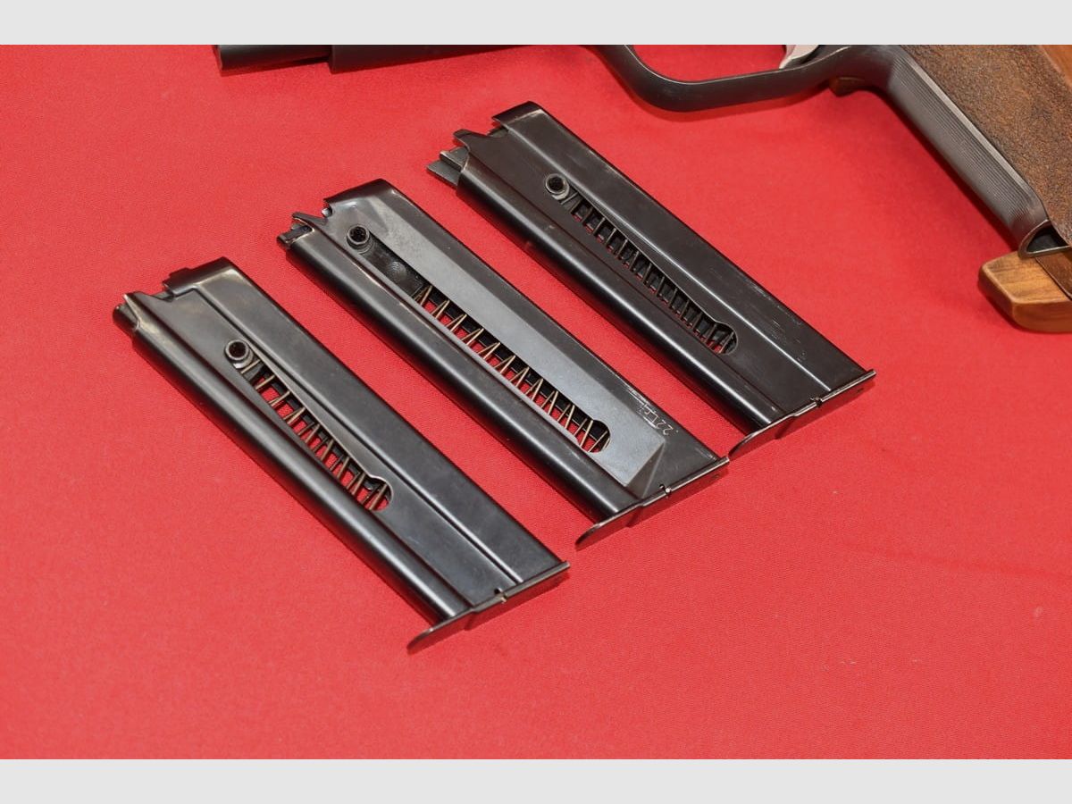 #7364 HAMMERLI P240 pistolet, cal. .38Spl / .32 S&W Long WC / .22lr, image 9 sur 34