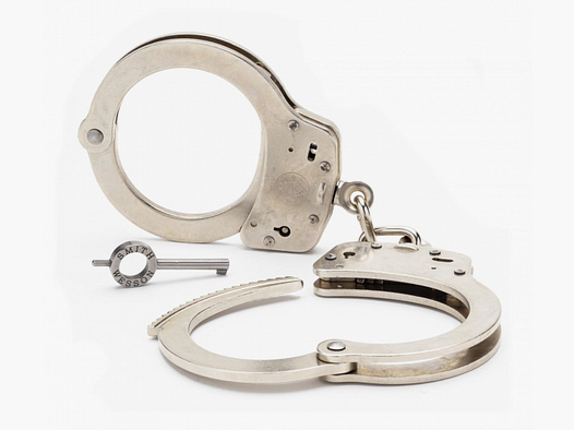 Smith & Wesson Handcuffs 100 Silver