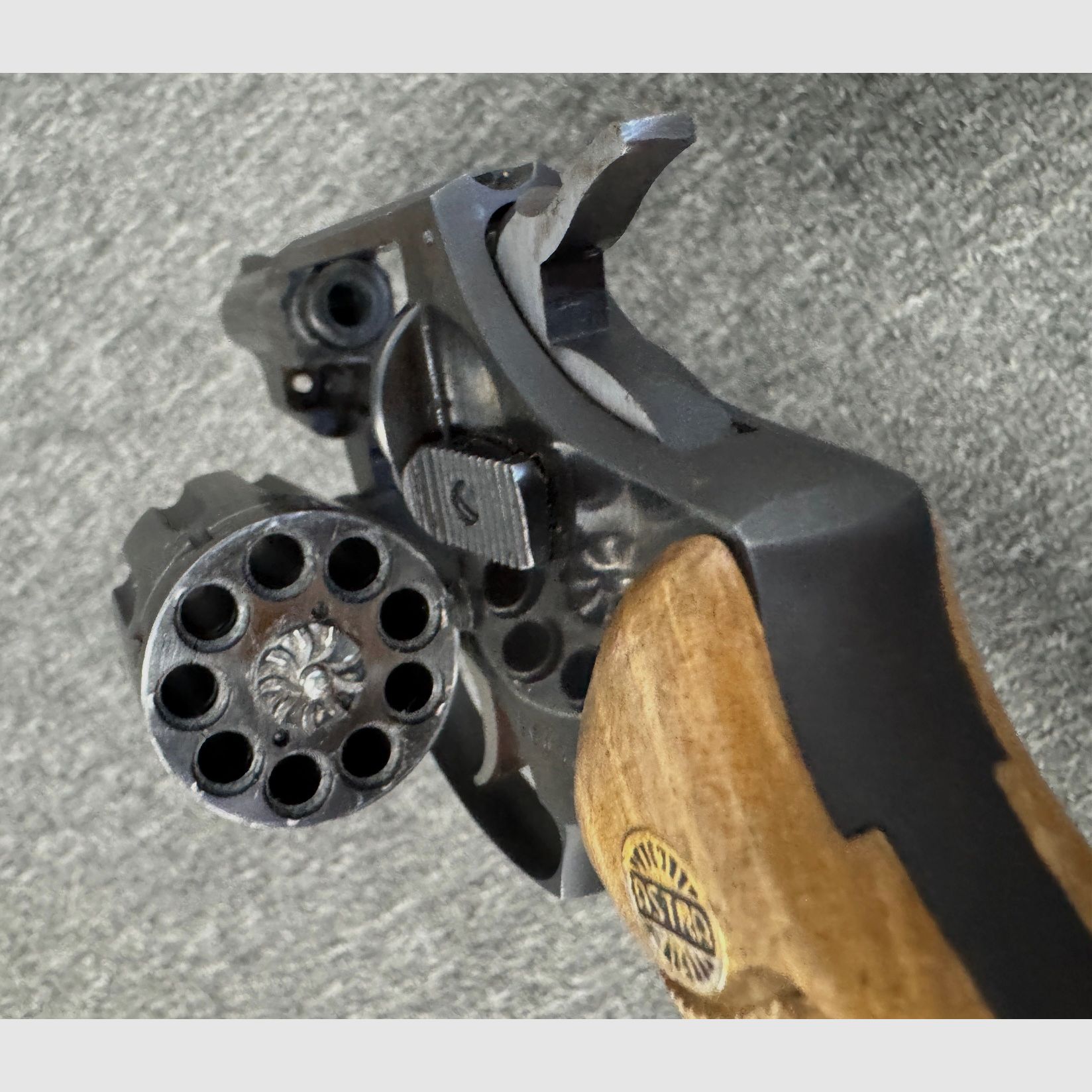 Revolver .22LR Astra