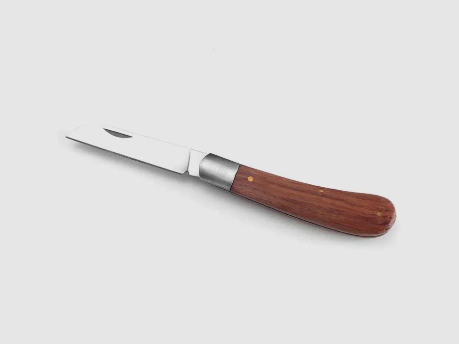 Wehrmacht pocket knife, wooden handle brown