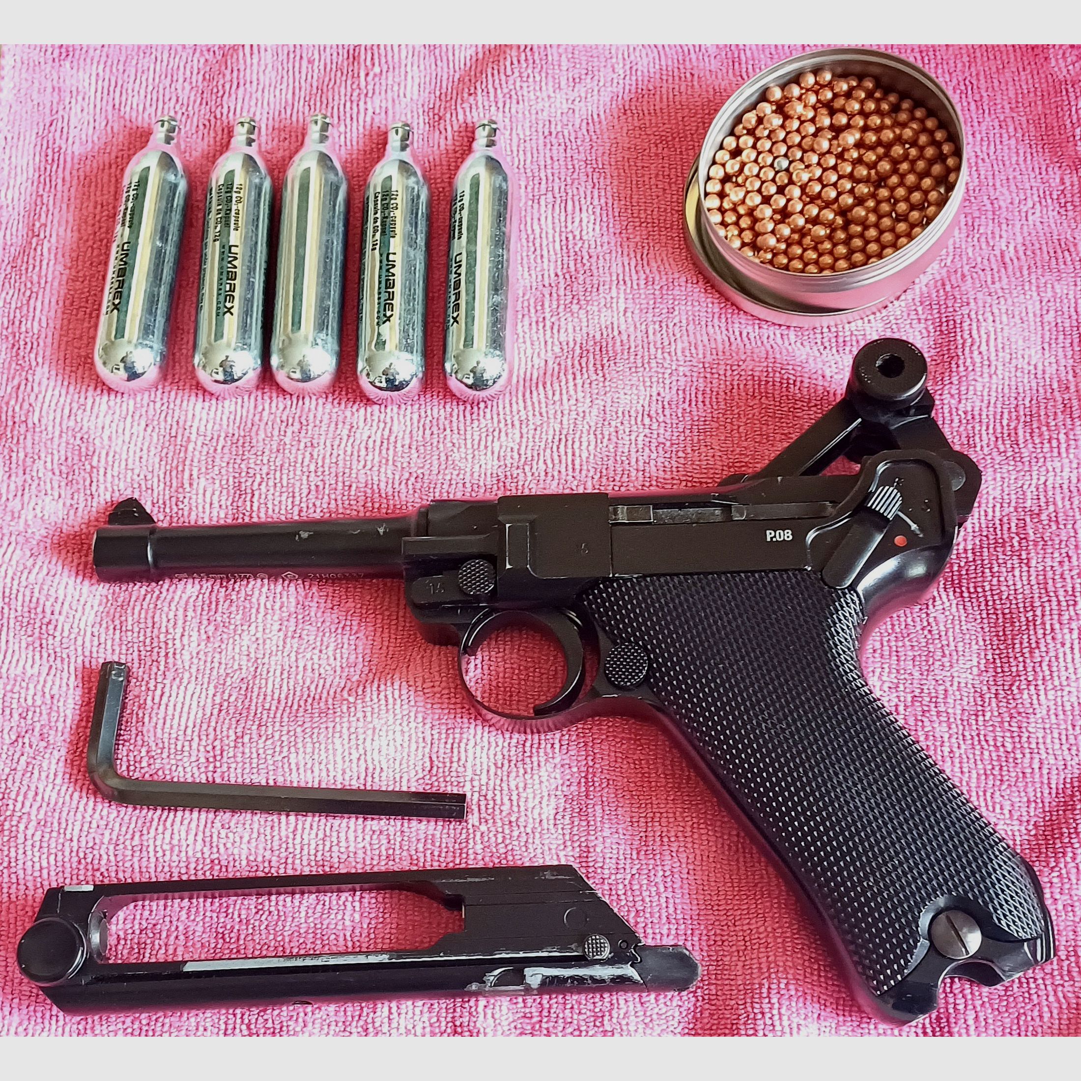 Umarex Legends Luger P08 - 4,5 mm staal BB Co2-pistool met blowback