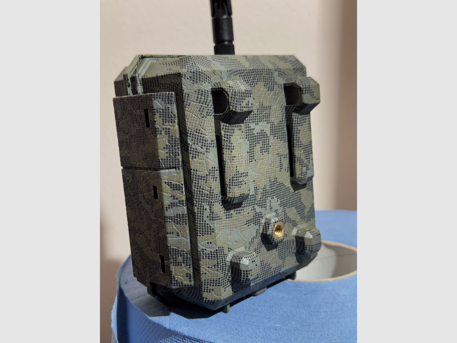 Icucam 5 4G/LTE mit Gehäuse