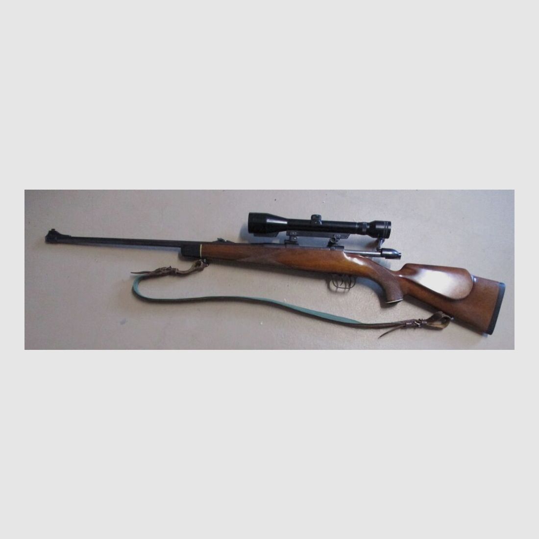 Mauser 4000 repeating rifle with Tasco 6x40 scope 4000