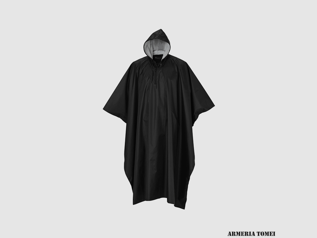 PINEWOOD – PONCHO REGENFALL SCHWARZ