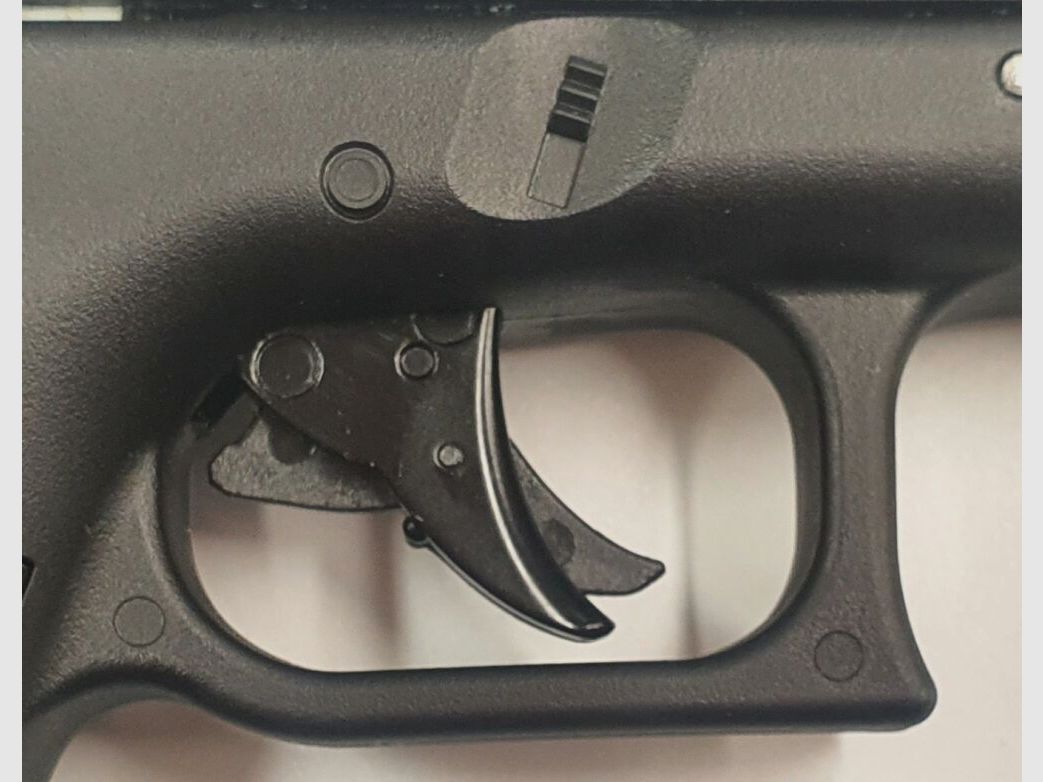 Pistola CO2 Glock 17 Gen 5 en calibre 4,5mm diabolo, usada