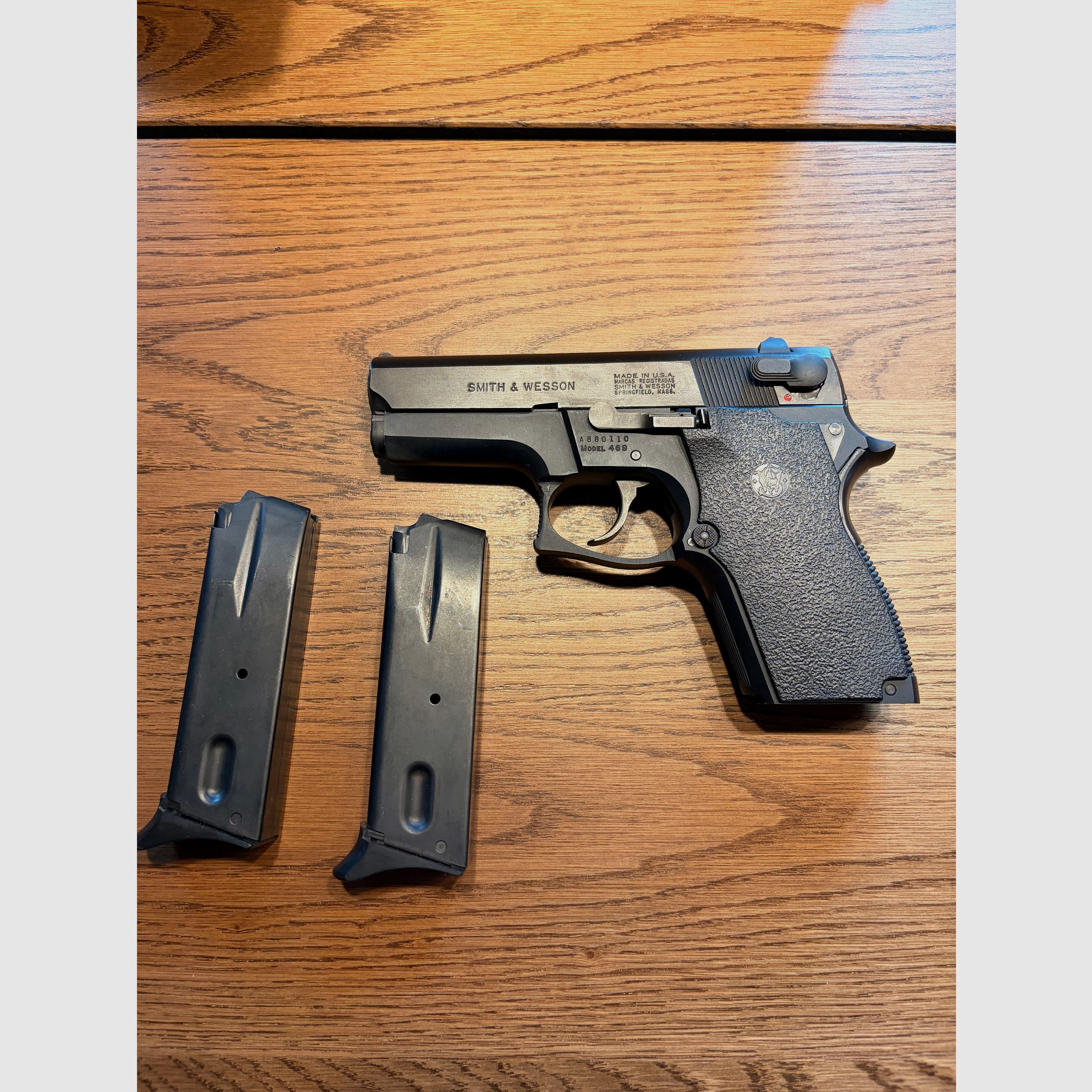 Smith & Wesson Model 469 – usato, buone condizioni