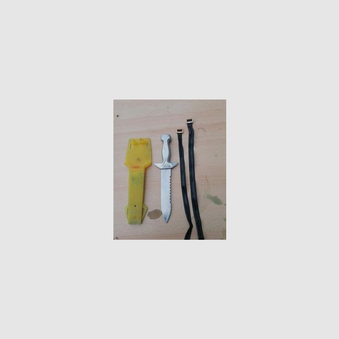 Tauchermesser Pirat Made in Ungarn für die DDR Gebaut NVA?