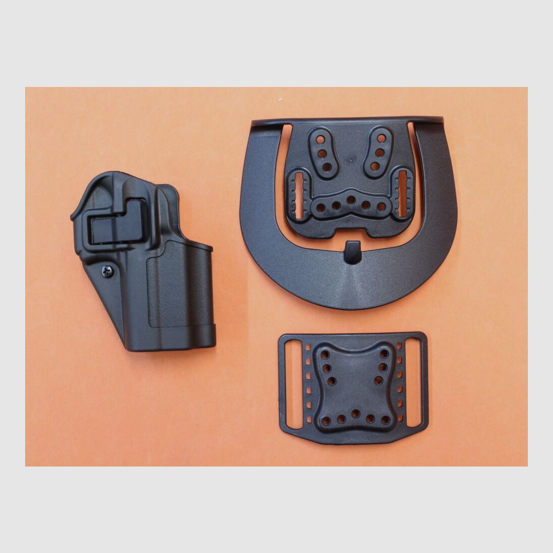 Blackhawk Blackhawk Holster SERPA CQC Concealment noir RH Glock (-Gen4) 19/23/32/36 (410502BK-R)