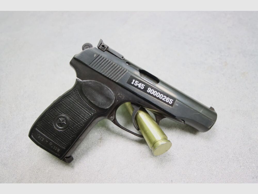 Izhmash / IMEZ (Russie Baikal IJ-70-18A "Makarov"
