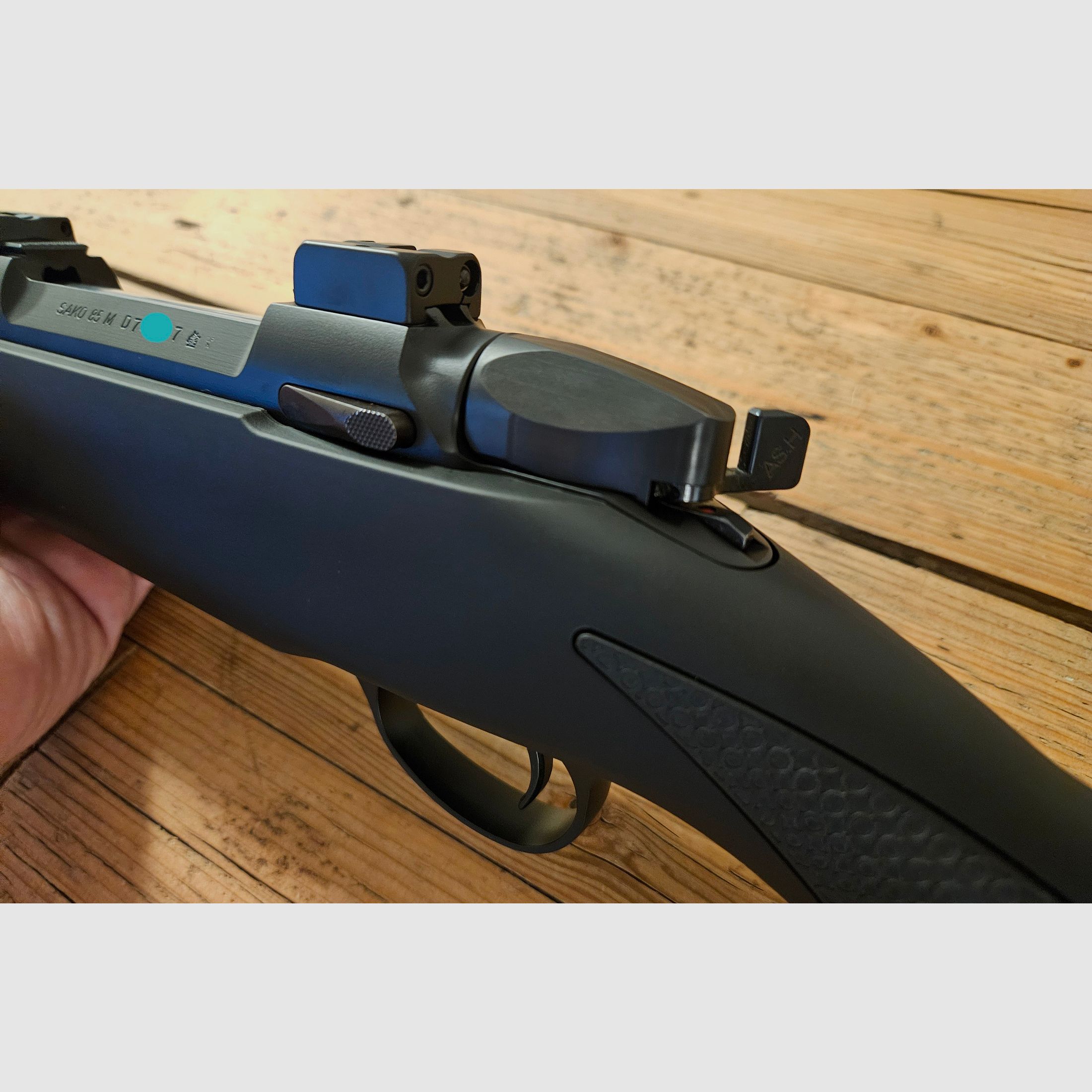 Sako 85 M 8x57 IS manual cocking Cerakote - no Sako 90 Sauer 202 101 Heym SR 21 30 Mauser 98 12 Blaser R8 308 30-06 9.3x62