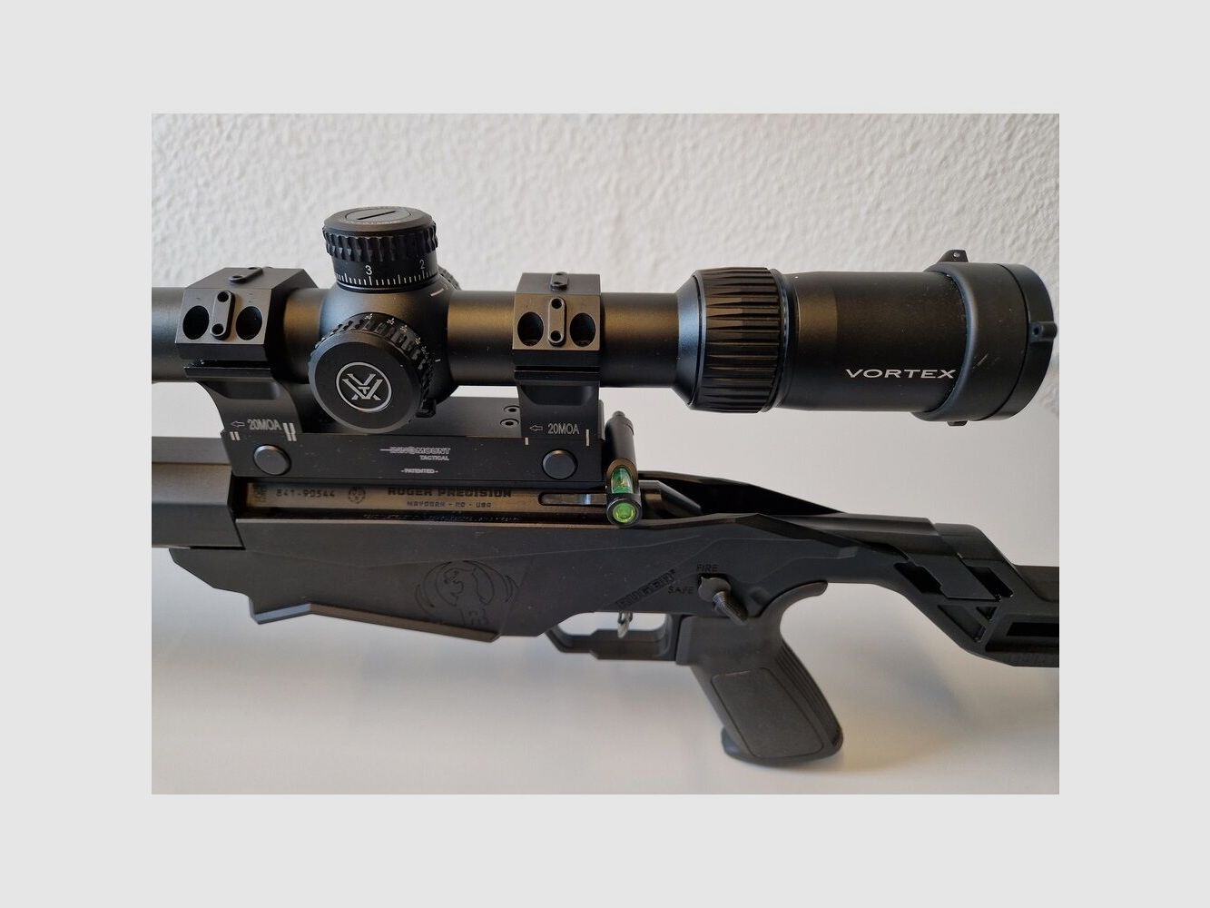 Ruger Set Precision Rimfire .22 lfB. mit ZF 6-24x50 DiamondBackTactical und Zweibein